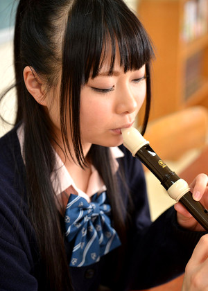 Japanese Airi Natsume Chain Puseey Eating