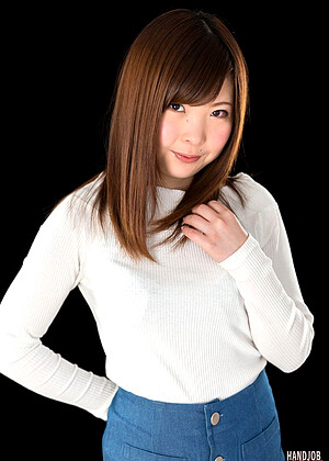 Handjobjapan Maomi Yukina Archer Poyopara Desyras jpg 1