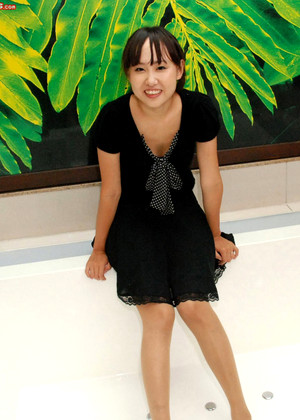 Japanese Amateur Rika Ponro Tight Skinny