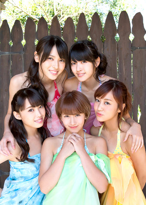 Japanese Bikini Girls Shady Pinching Pics jpg 9