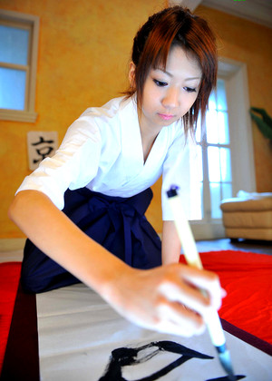 Japanese Kaoru Fujisaki Maid Imagenes Desnuda jpg 4