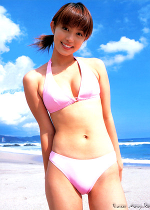 Japanese Mayuko Iwasa Karal Dvd Porno jpg 9