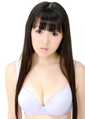 Japanese Rika Momohara Sensual Foto Bokep jpg 8