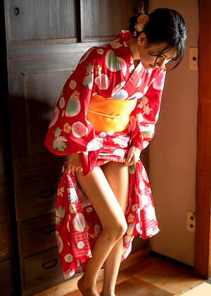 Japanese Umi Yatsugake Breast Tokyoteenies Forumophilia jpg 9