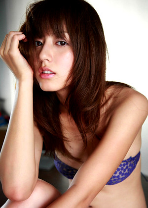 Japanese Yumi Sugimoto Indra Penis Image
