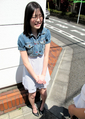 Japanese Yuna Akiyama Schoolgirl Barreu Xxx jpg 1