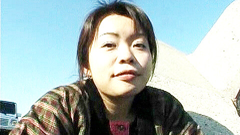 Megumi Tsuchida 人妻